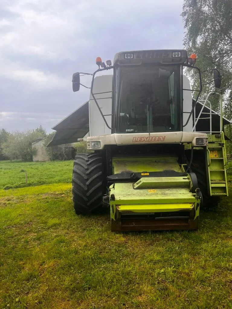 Parduodamos turtinės teisės į javų kombainą Claas Lexion 480