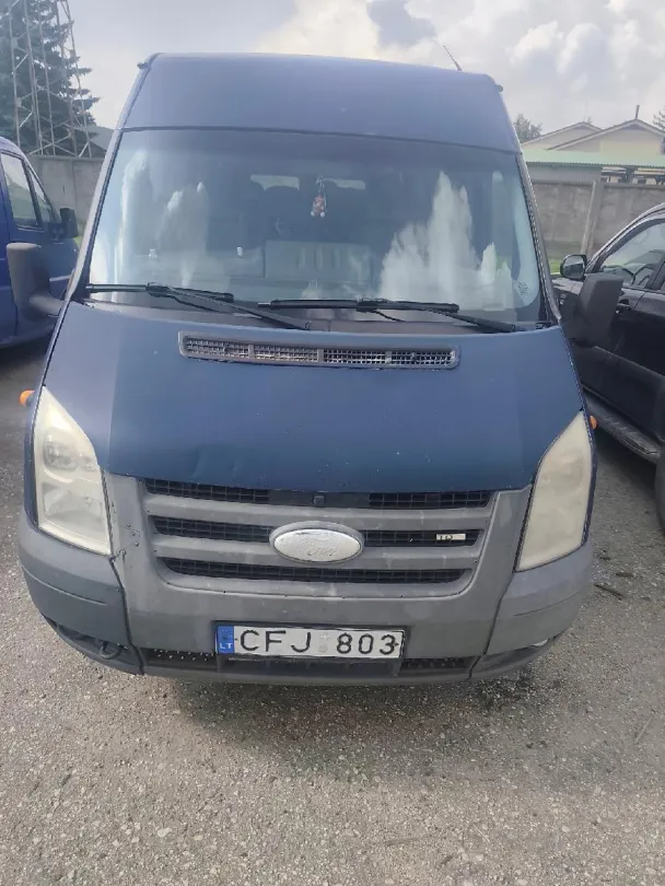 Parduodamas M2 kategorijos autobusas CFJ803