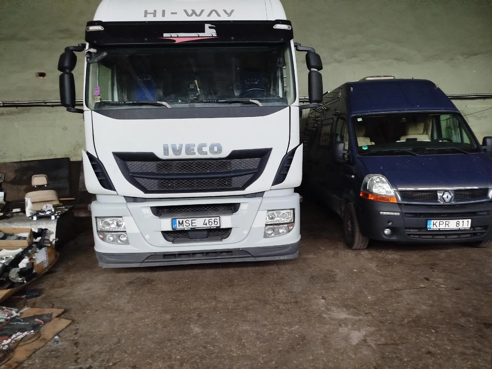 Parduodamas vilkikas IVECO AS440, 2016 m.