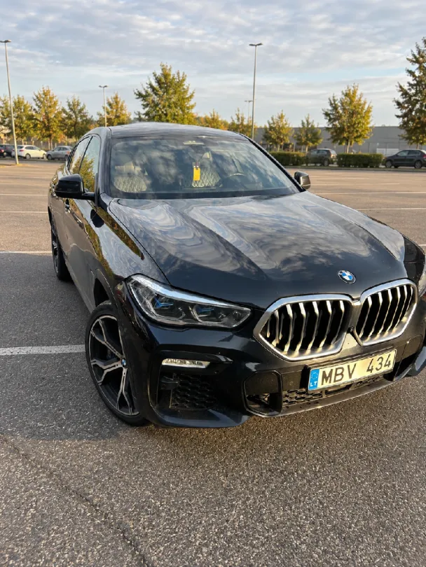 Parduodamas BMW X6 keleivinis automobilis
