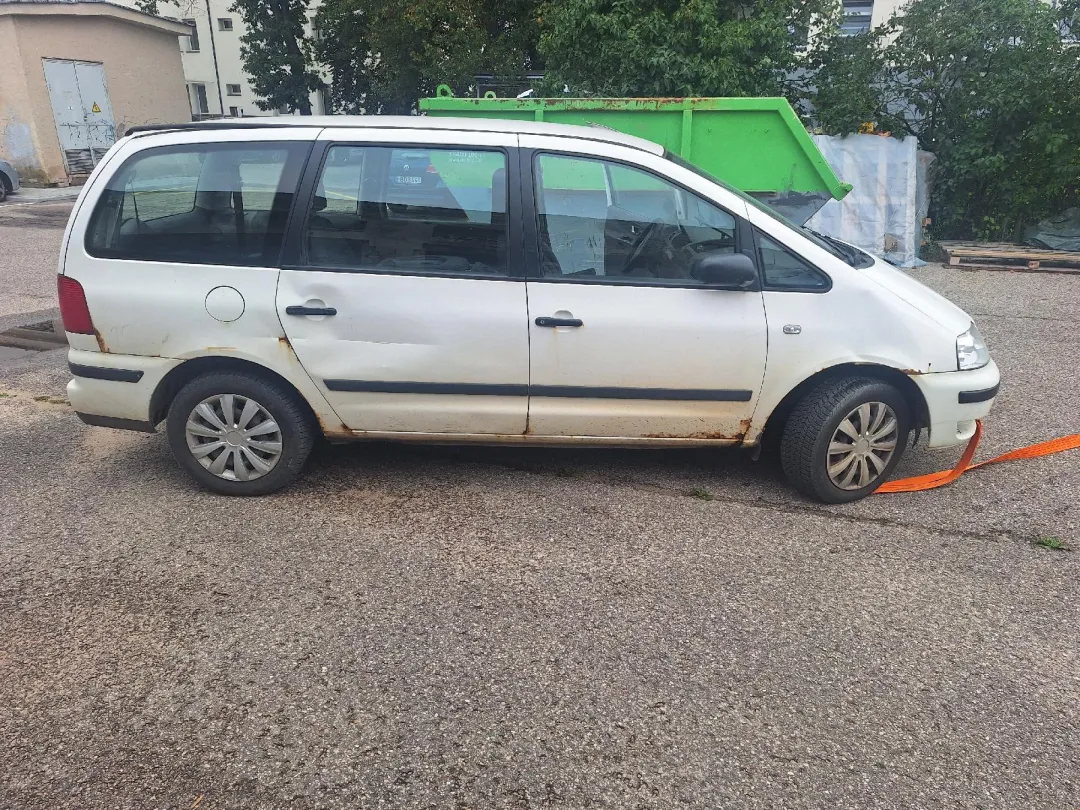 VW Sharan, 2002 m., netinkamas eksploatuoti