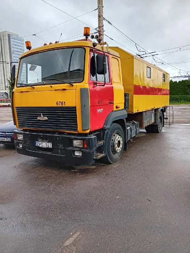 MAZ 533632 krovininis automobilis, 2005 m.