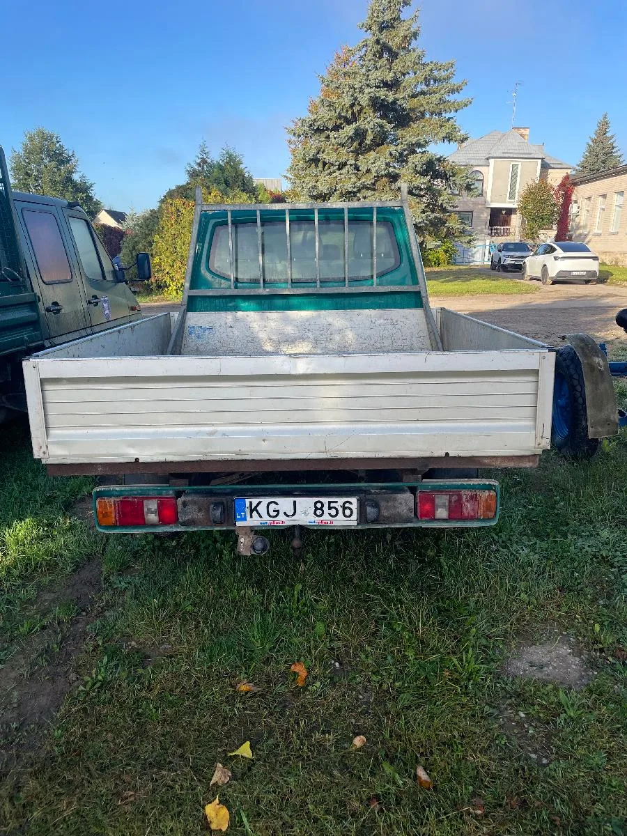 Volkswagen Transporter krovininis automobilis