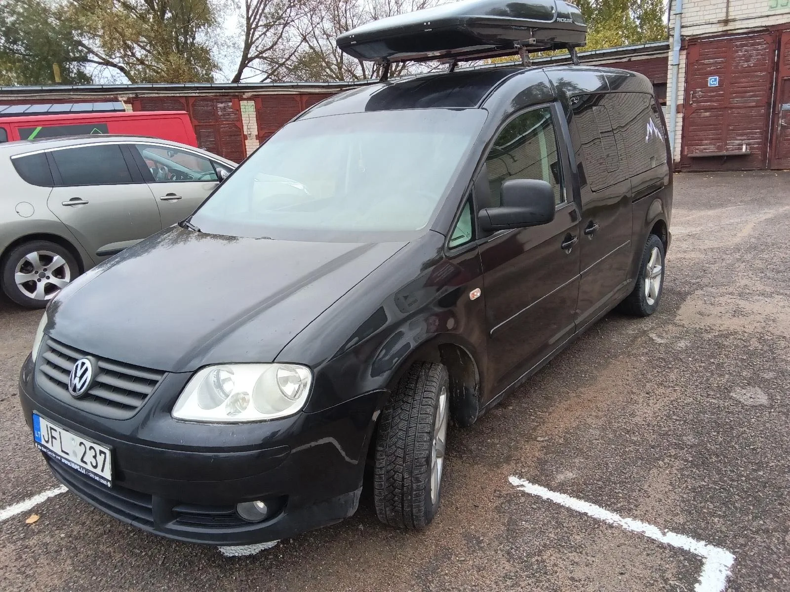 VW Caddy automobilis, 2009 m., dyzelis