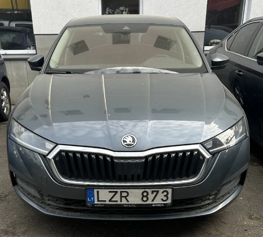 Parduodamas lengvasis automobilis „Škoda Octavia“
