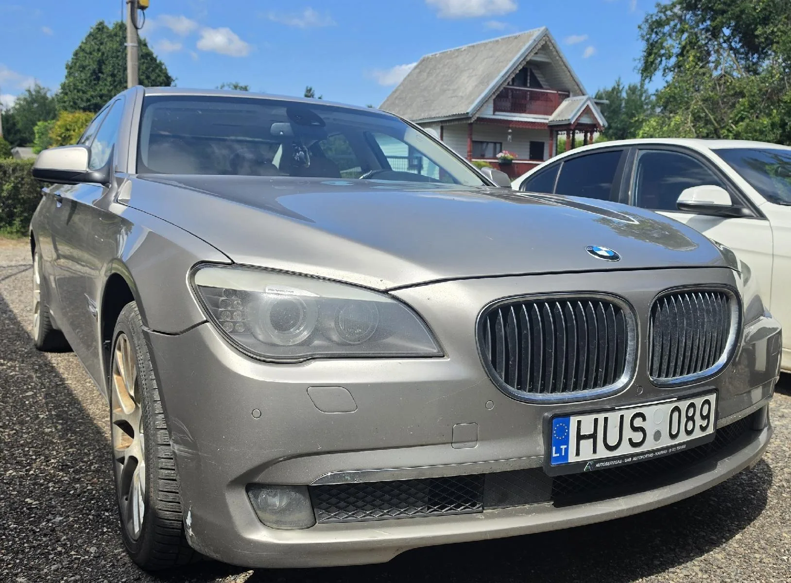 BMW 7 serijos keleivinis automobilis, dyzelinas