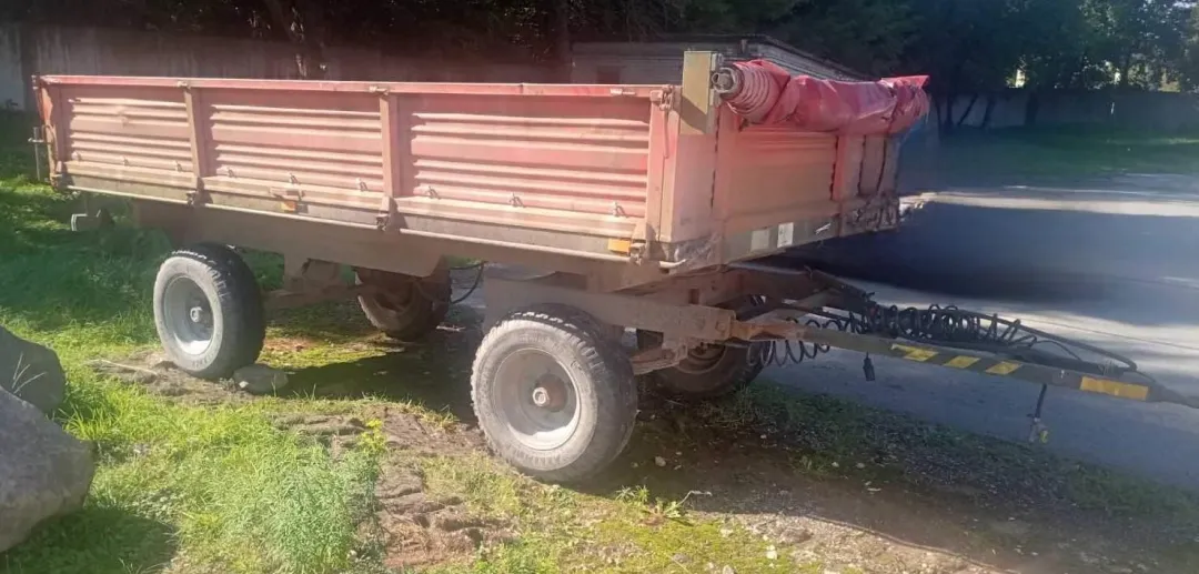 Dviašė traktorinė priekaba Bicchi 2B60