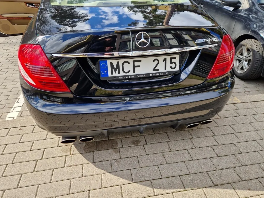 Mercedes-Benz CL500 keleivinio automobilio pardavimas aukcione